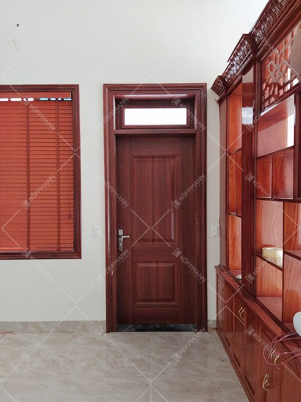 Cửa thép vân gỗ Koffmann KG-1.06-1TK Bến Tre - Mai Chương