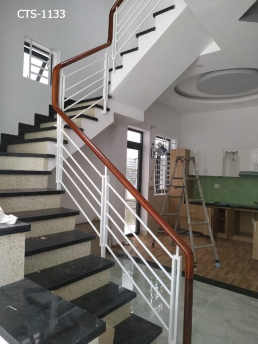 Cầu thang sắt mỹ thuật CTS-1133